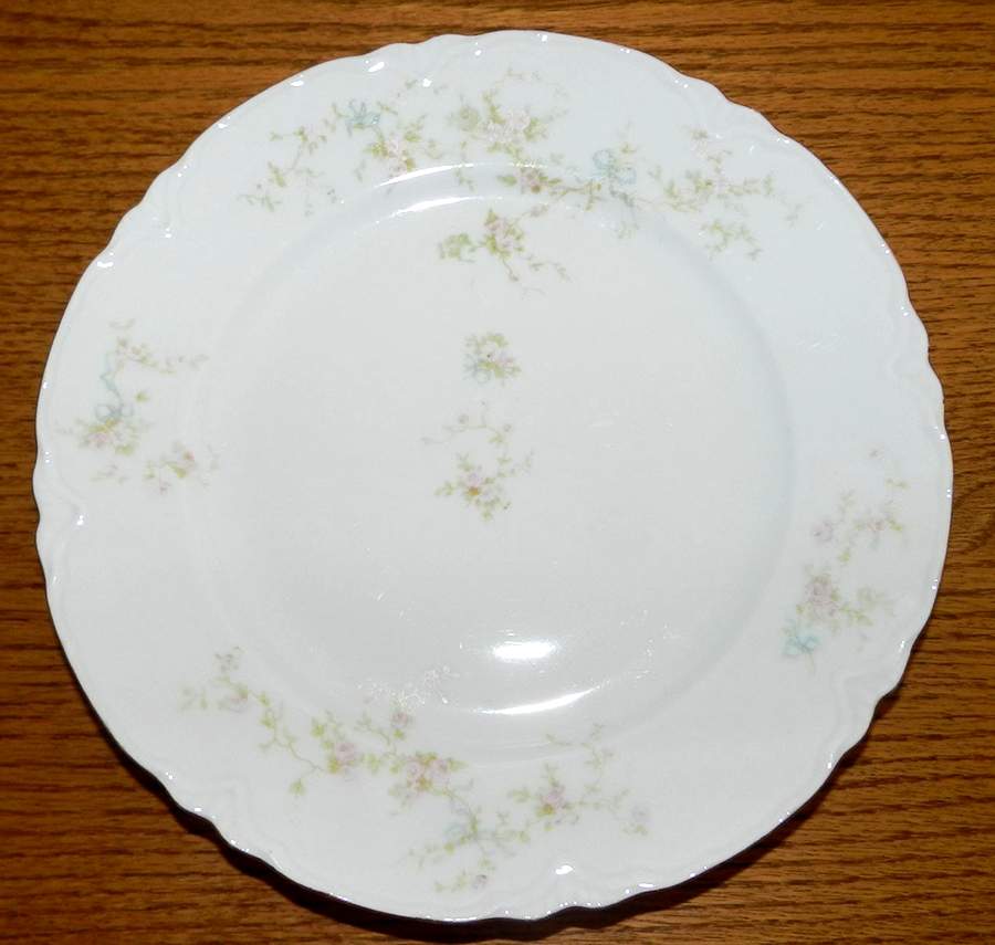 OSG325 Dinner Plate by Oscar & Edgar Gutherz-1