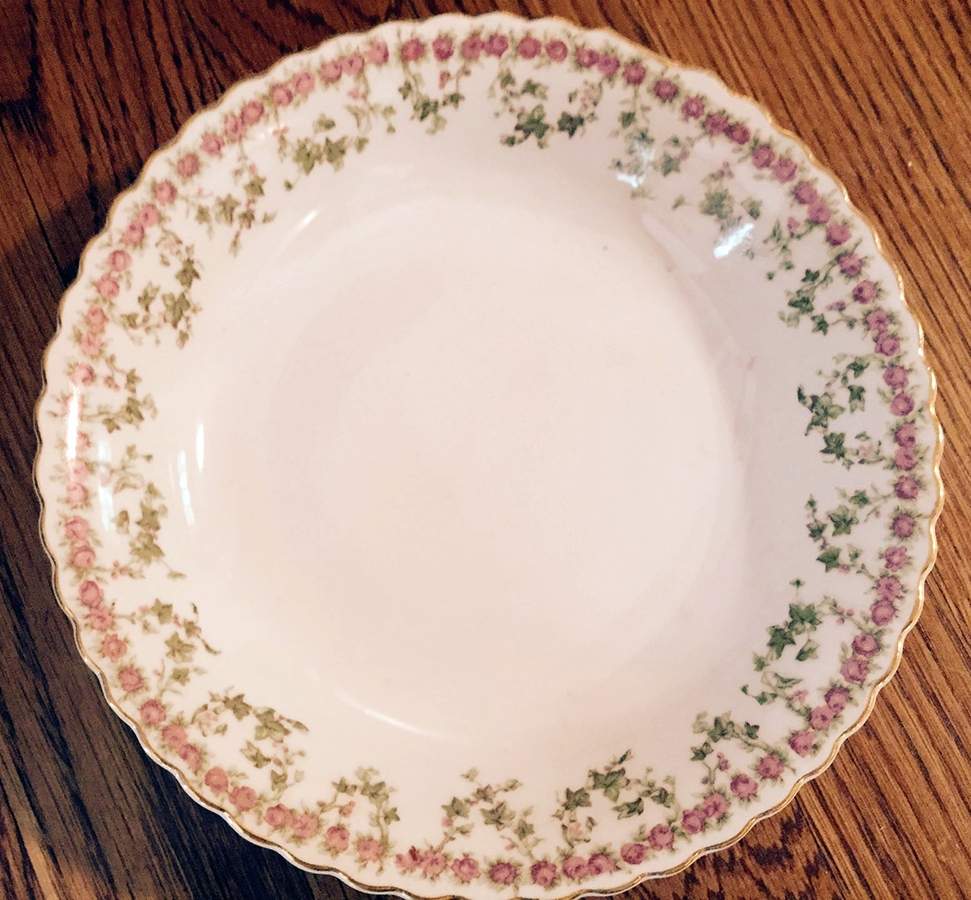 OSG331 Dinner Plate by Oscar & Edgar Gutherz-1
