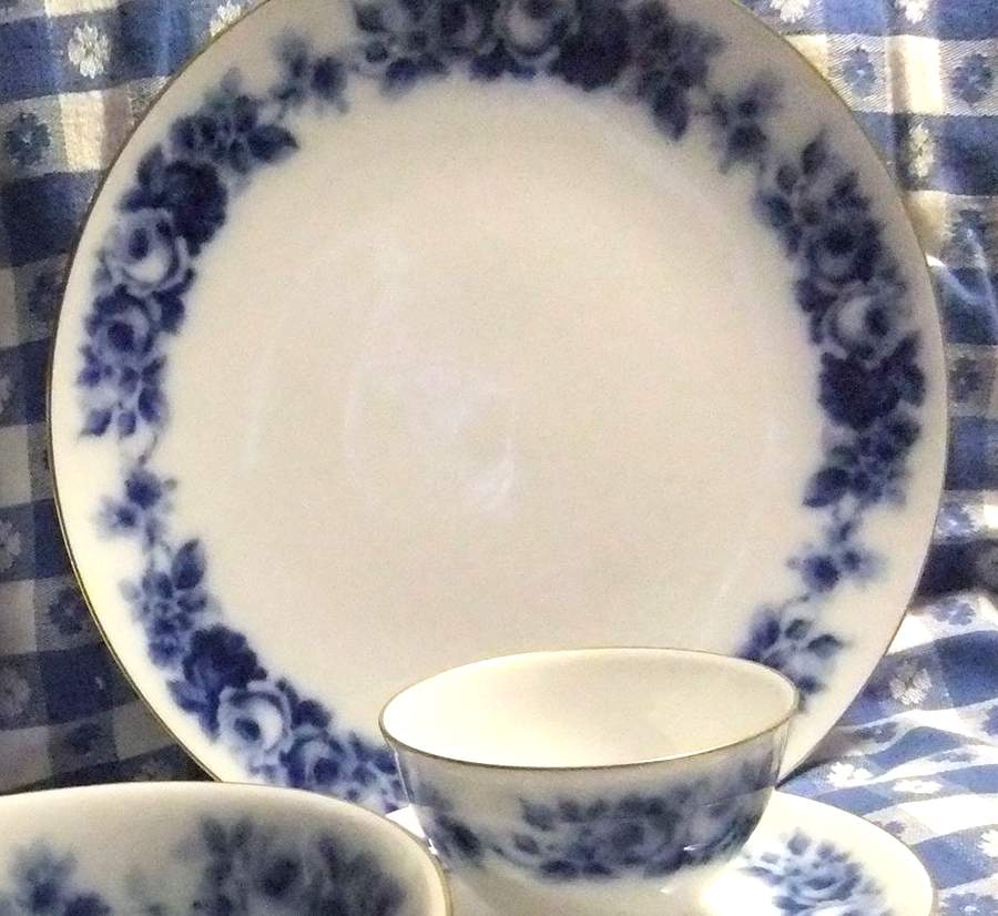 OKU19 Dinner Plate by Okura-1