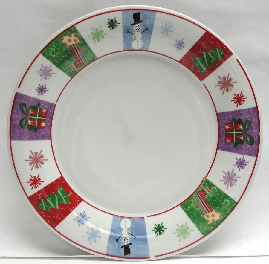 Holiday Surprise Dinner Plate by Oneida-1