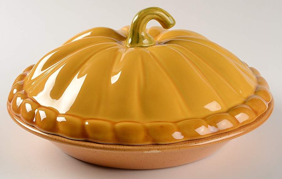 Pie Keeps Pumpkin Shape Pie Baker & Lid by Over And Back-1