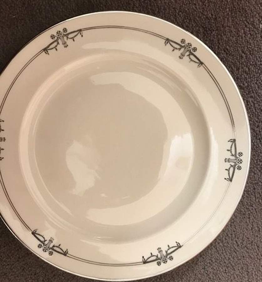 Bordeaux Dinner Plate by Oakland-1