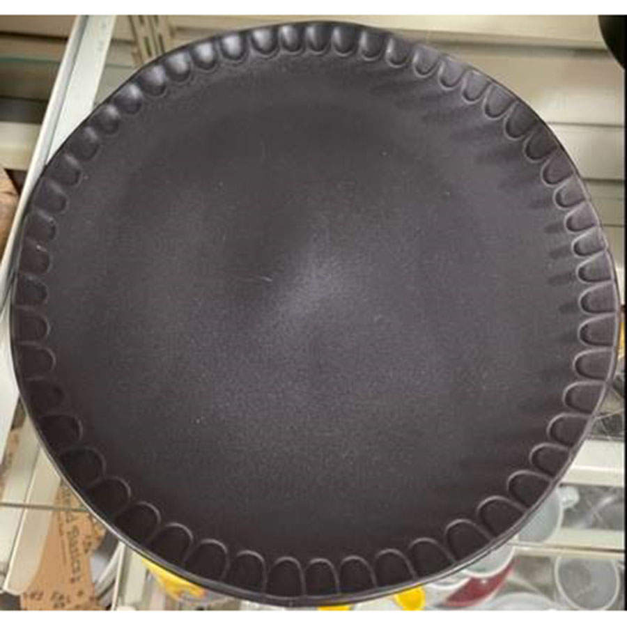 Vesper Black Dinner Plate by Over And Back-1