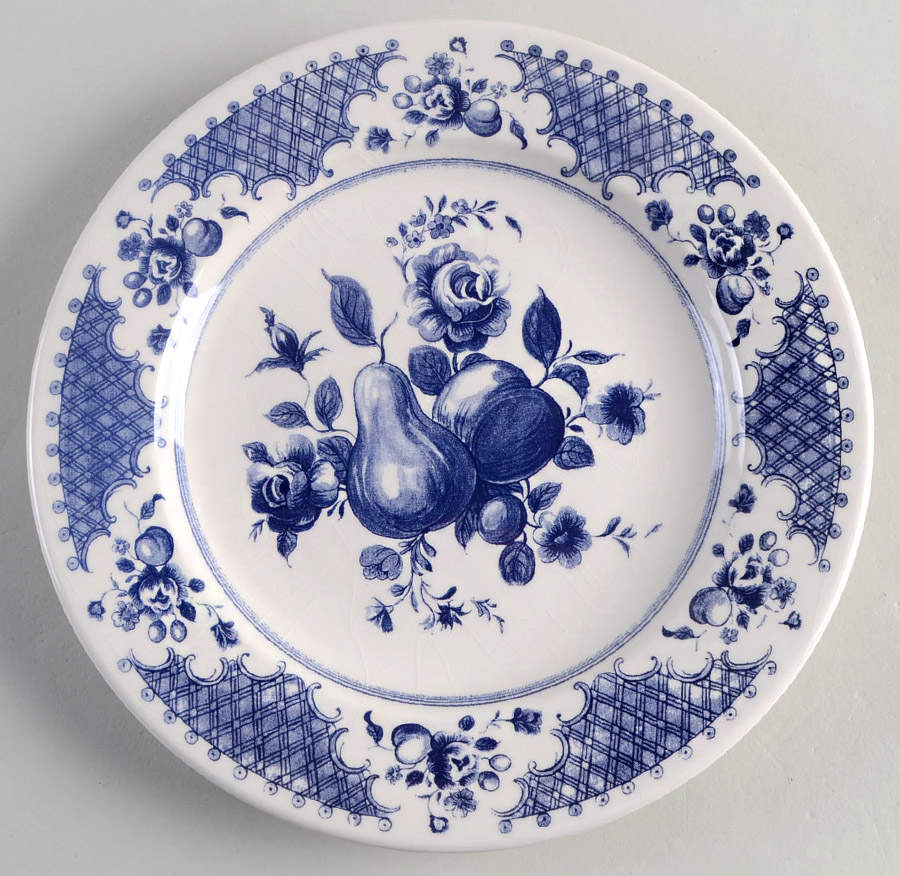 OXF46 Dinner Plate by Oxford (Brazil)-1