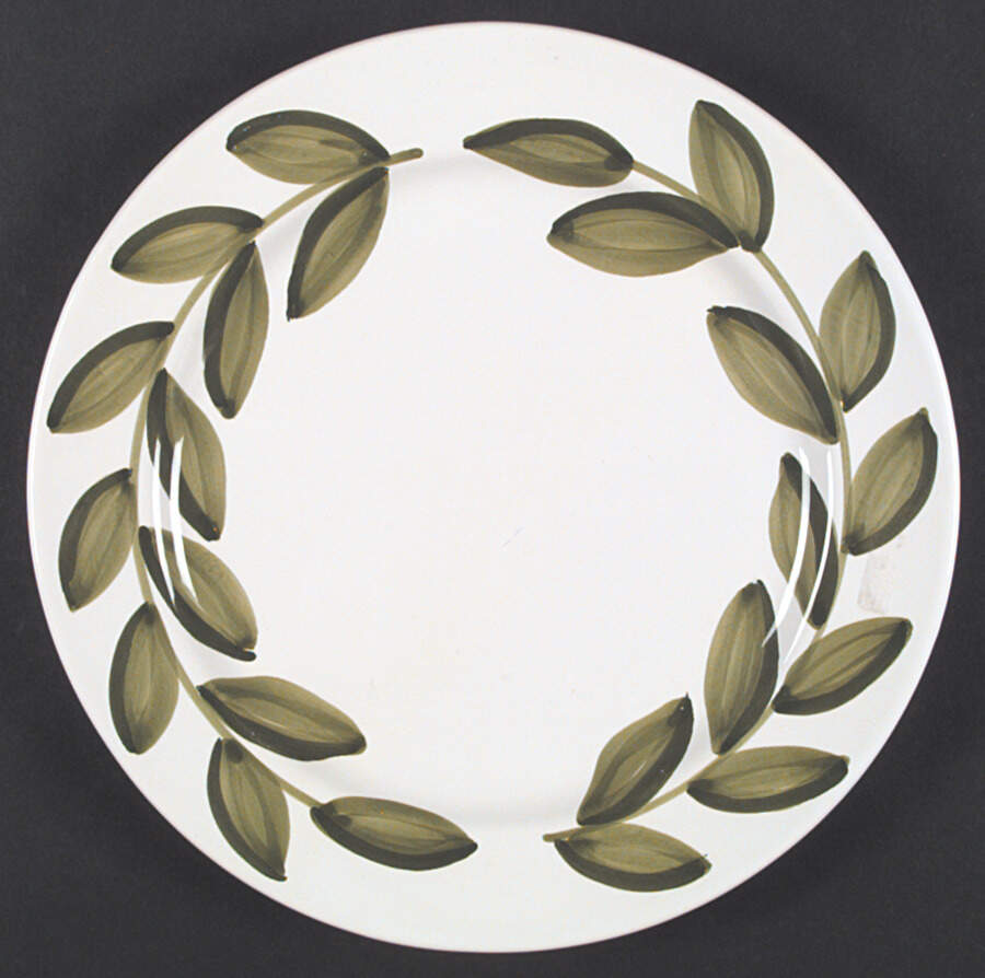 Tangerine Dinner Plate by Presenttense-1