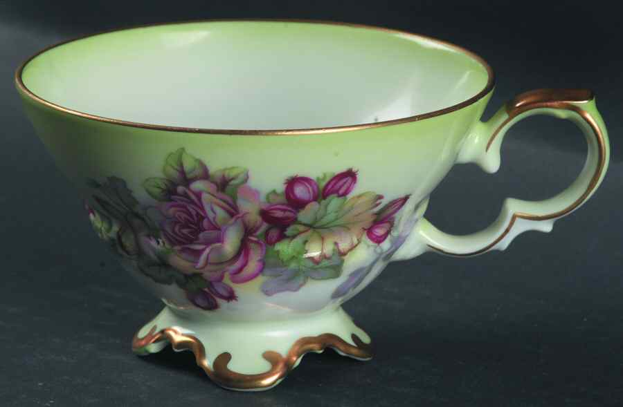 Imperial Green Footed Cup by Parbus-1
