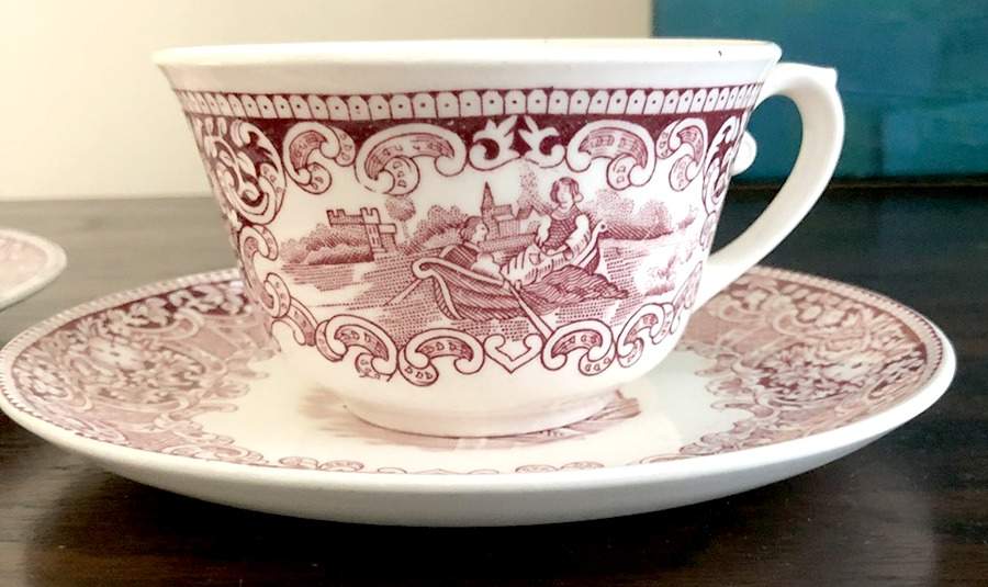 Cambridge Old England Maroon Flat Cup & Saucer Set by Petrus Regout & Co-1