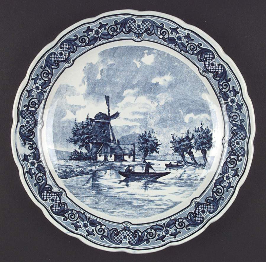 PGO1 12" Chop Plate (Round Platter) by Petrus Regout & Co-1