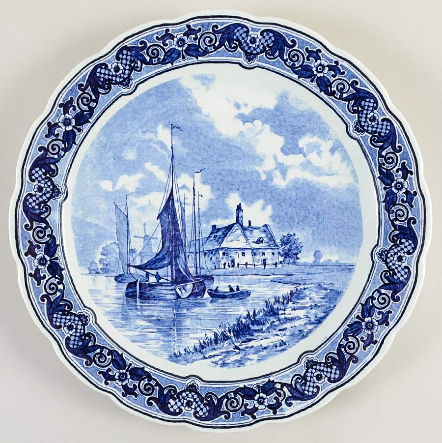 PGO1 Wall Plate by Petrus Regout & Co-1