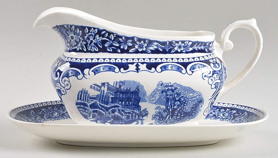 Cambridge Old England Blue Gravy Boat with Attached Underplate by Petrus Regout & Co-1