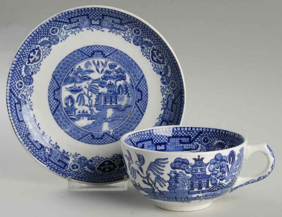 Willow Flat Cup & Saucer Set by Petrus Regout & Co-1