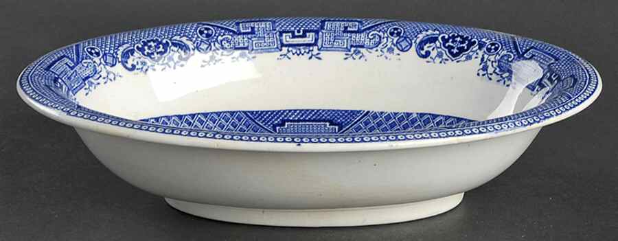 Willow 9" Oval Vegetable Bowl by Petrus Regout & Co-1