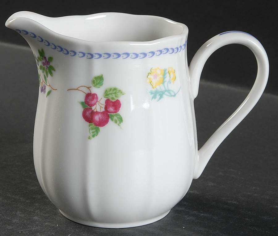 Jardina Creamer by Princeton Studios-1