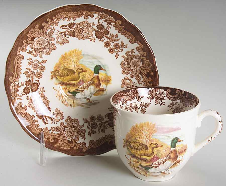 Game Series (Birds) Flat Cup & Saucer Set by Palissy-1