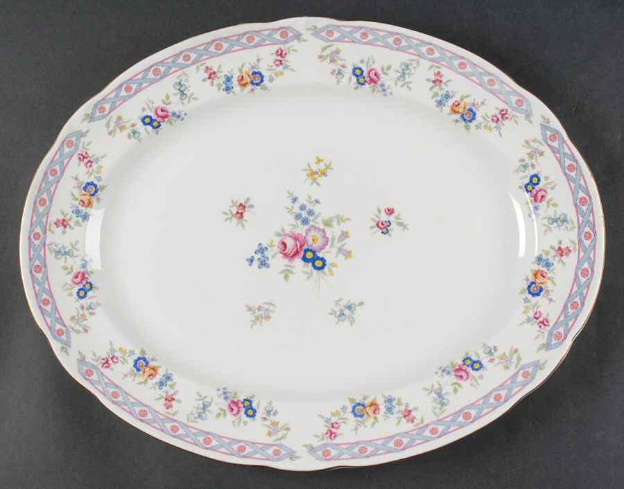 Bow 15" Oval Serving Platter by Paragon-1