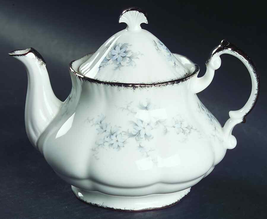 Brides Choice Small Teapot & Lid by Paragon-1