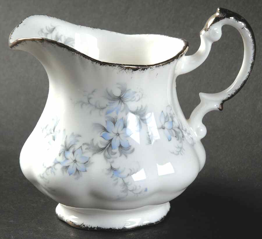 Brides Choice Mini Creamer by Paragon-1