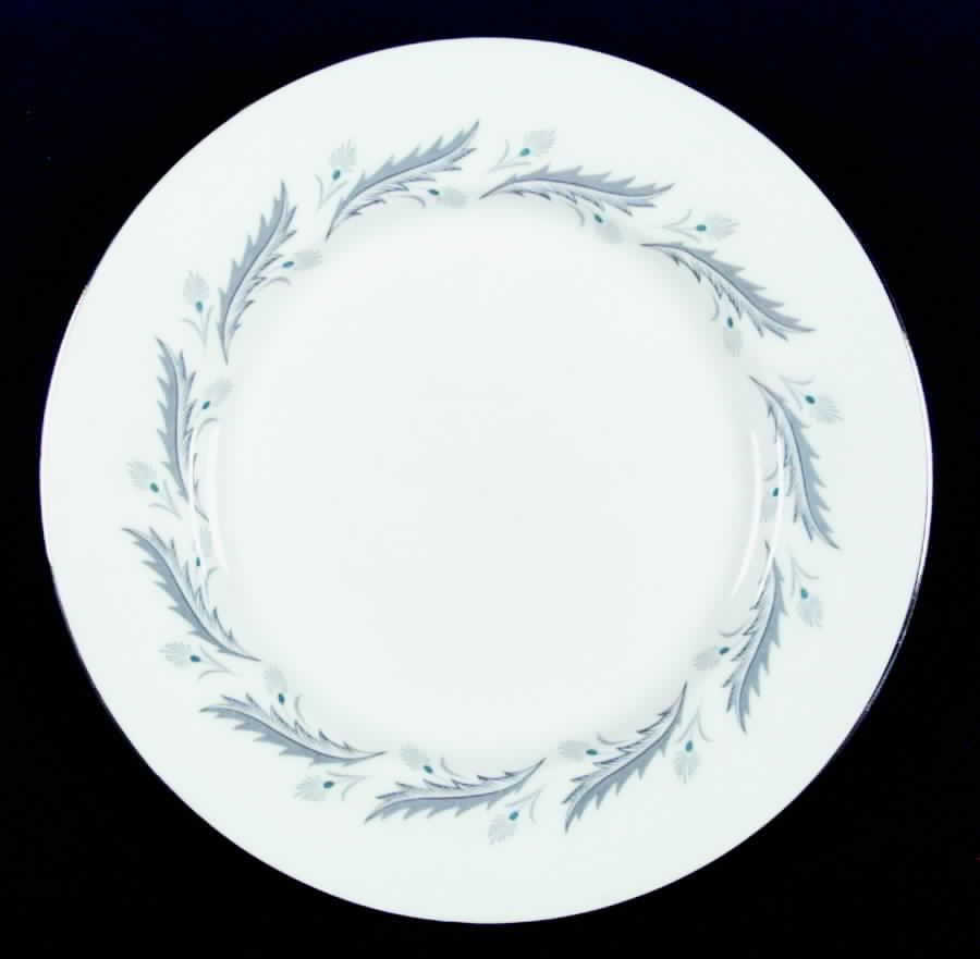 Bridal Leaf Dinner Plate by Paragon-1