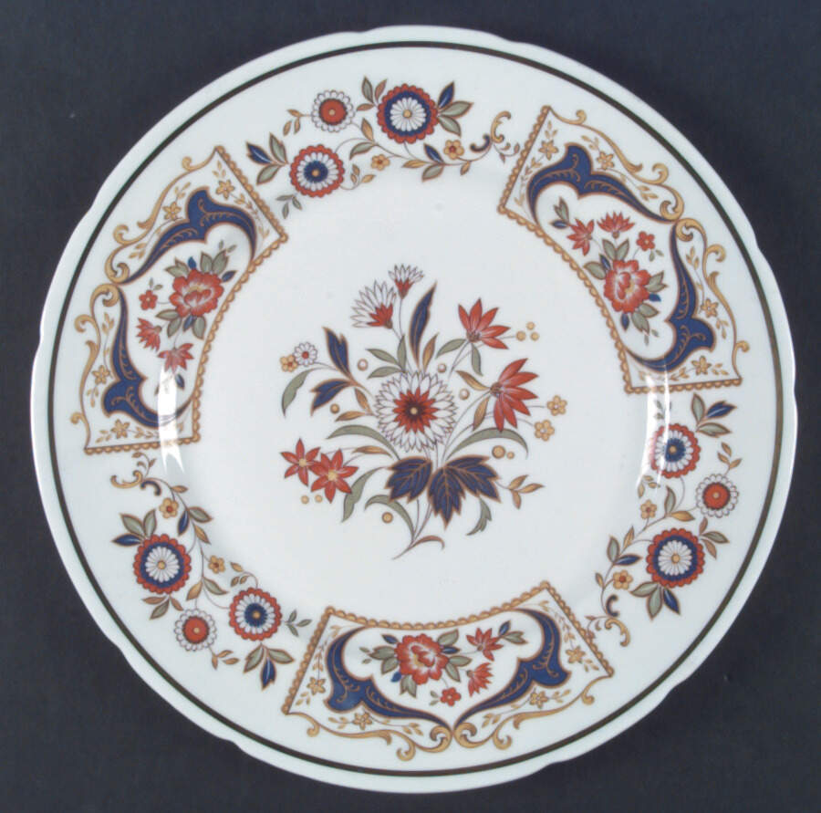 Chelsea Dinner Plate by Paragon-1