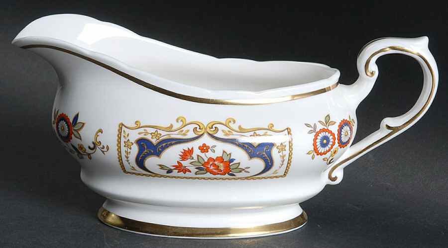Chelsea Gravy Boat by Paragon-1
