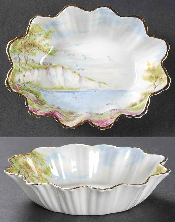 Cliffs of Dover Oval Sweet Meat Dish by Paragon-1