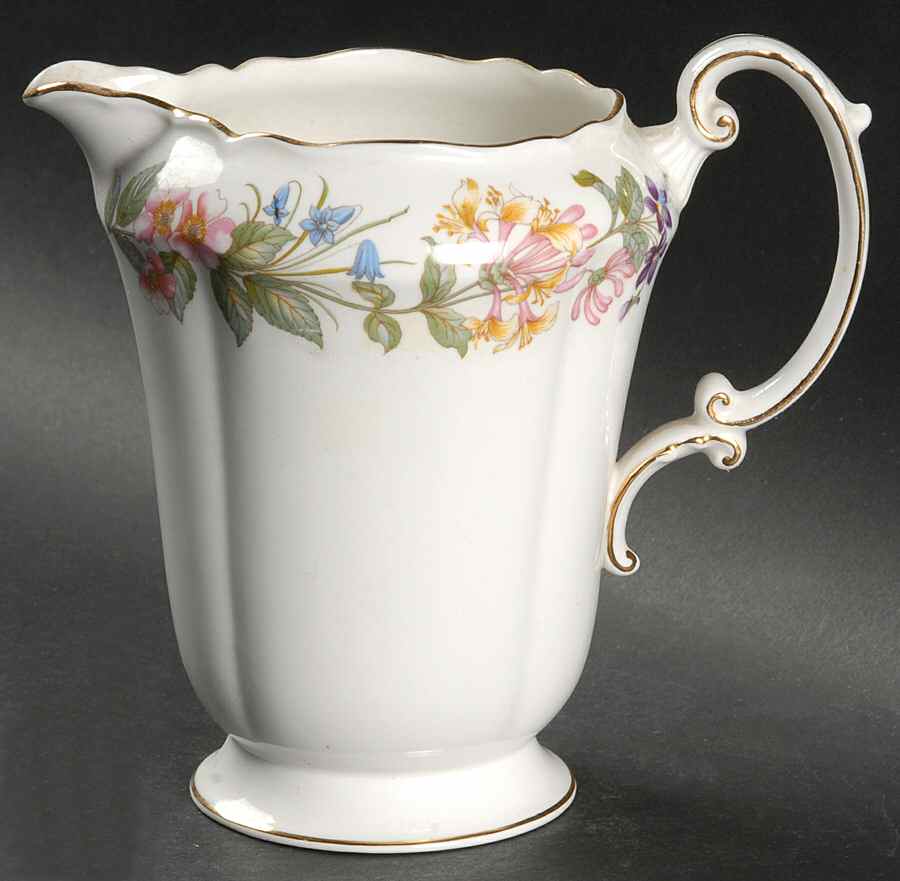 Country Lane (Scalloped Flat Rim) Pitcher by Paragon-1