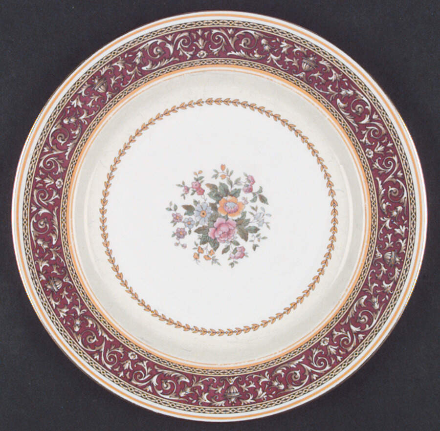 Corinthian Maroon (Gold Trim) Dinner Plate by Paragon-1