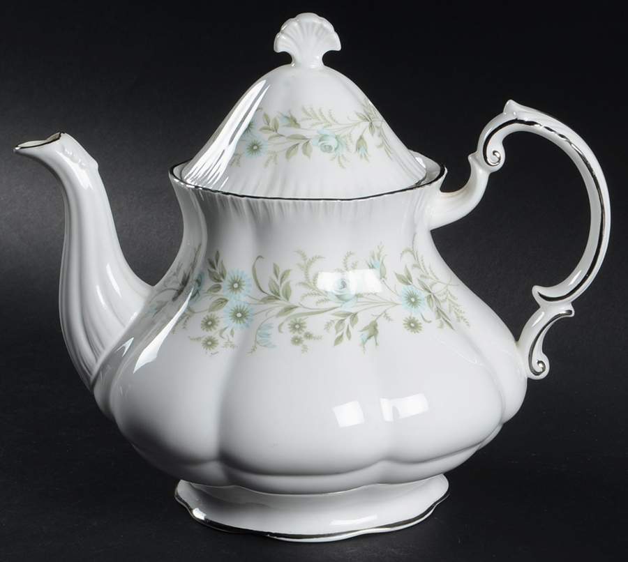 Debutante Teapot & Lid by Paragon-1