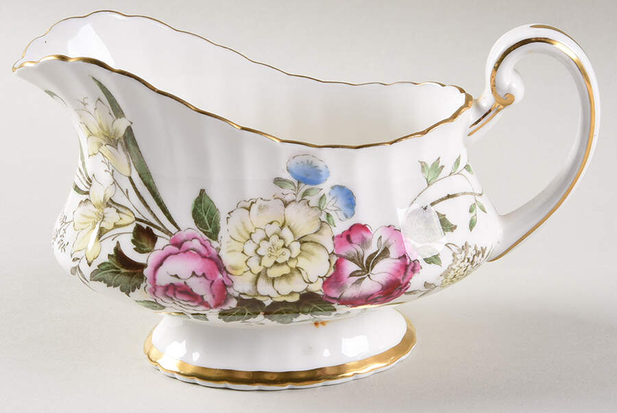 Dubarry (Fluted, Flowers on Side) Gravy Boat by Paragon-1