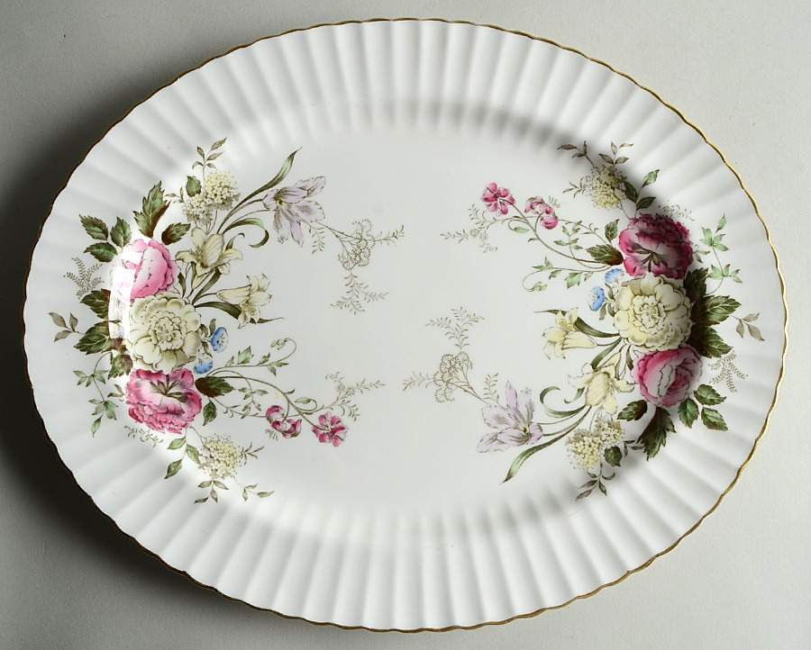 Dubarry (Fluted, Flowers on Side) 14" Oval Serving Platter by Paragon-1
