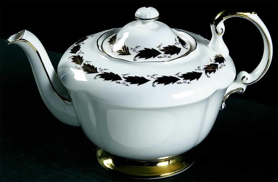 Elegance Teapot & Lid by Paragon-1