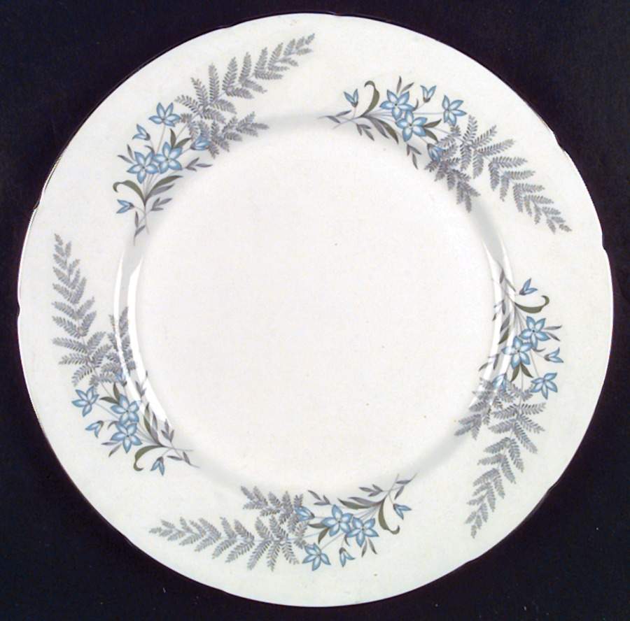 Finlandia Dinner Plate by Paragon-1