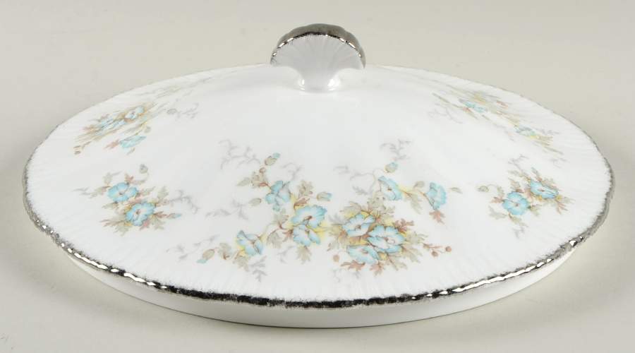 Fleurette Lid for Round Vegetable by Paragon-1