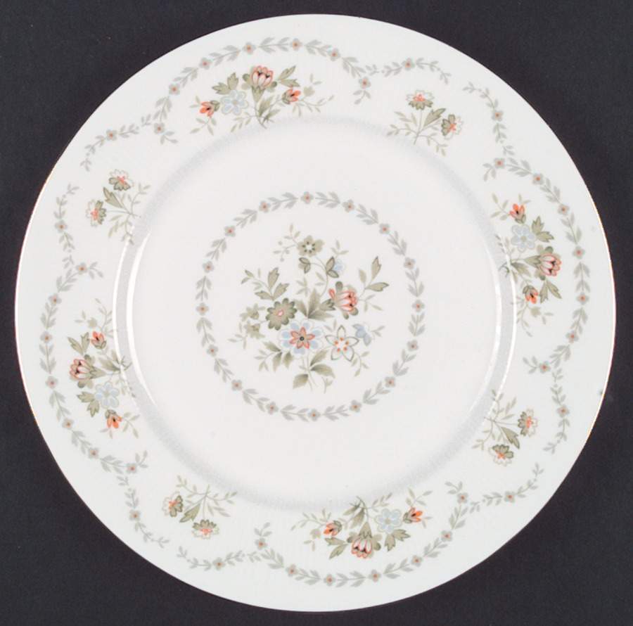 Francesca Dinner Plate by Paragon-1