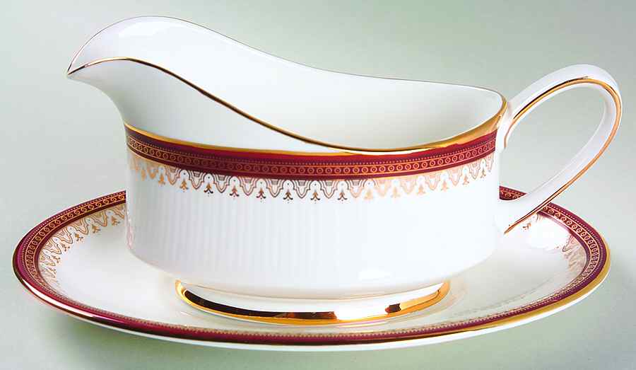 Holyrood Red (Smooth, No Flowers) Gravy Boat & Underplate by Paragon-1