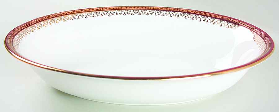 Holyrood Red (Smooth, No Flowers) 10" Oval Vegetable Bowl by Paragon-1