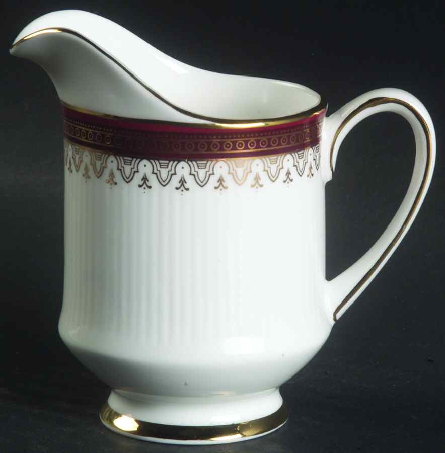 Holyrood Red (Smooth, No Flowers) Mini Creamer by Paragon-1
