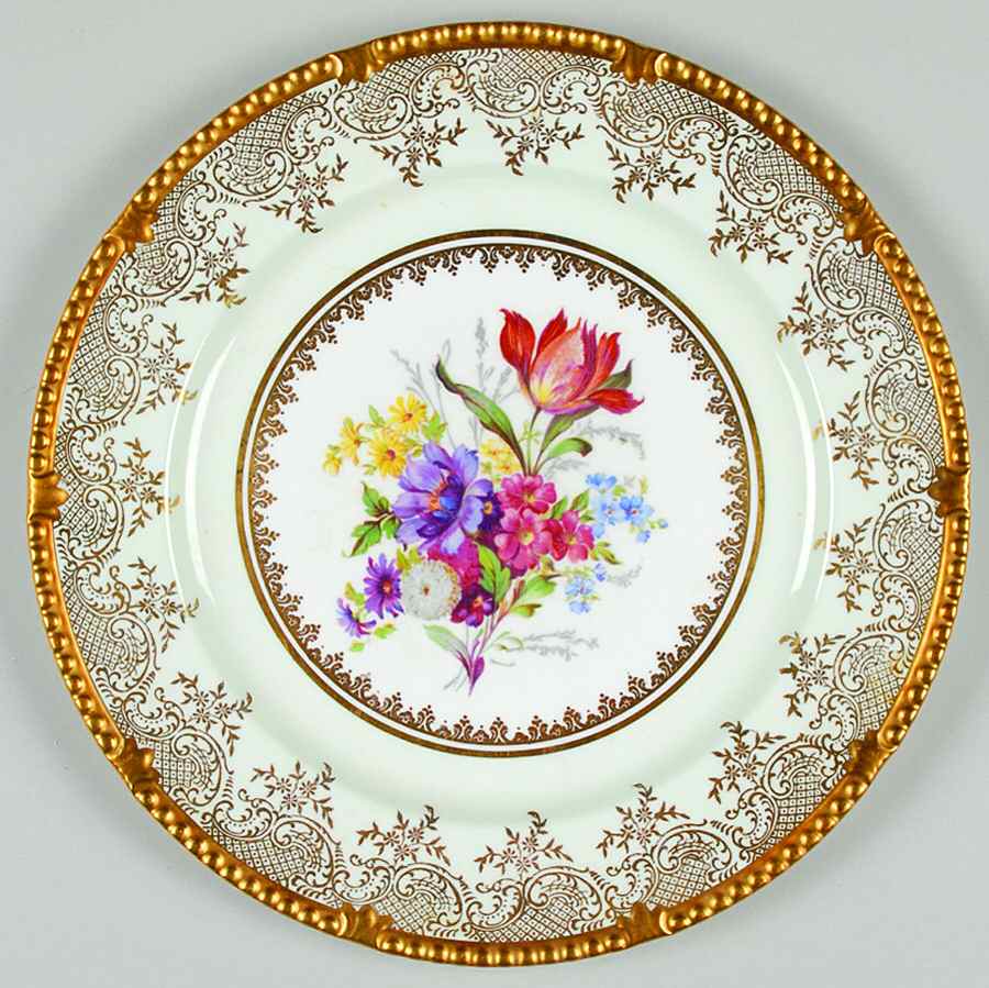Hyde Park Dinner Plate by Paragon-1