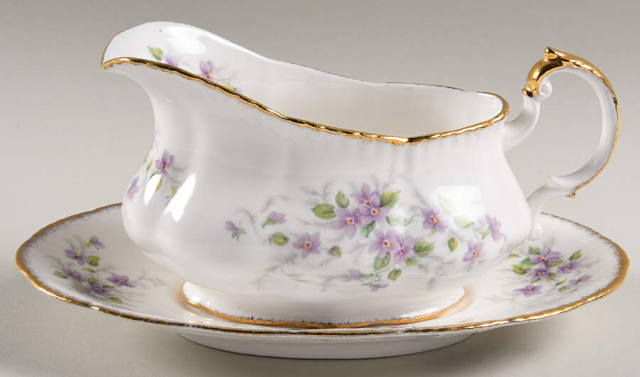 Malandi Gravy Boat & Underplate by Paragon-1