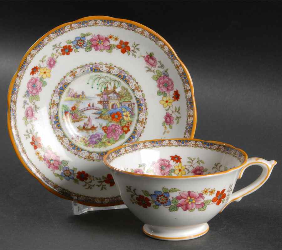 Manchu (Scalloped) Footed Cup & Saucer Set by Paragon-1