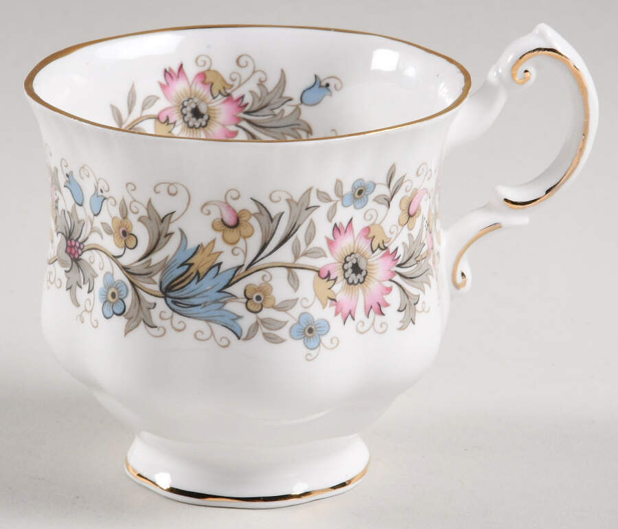 Meadowvale Footed Demitasse Cup by Paragon-1