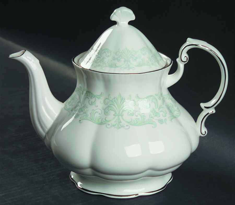 Melanie Teapot & Lid by Paragon-1