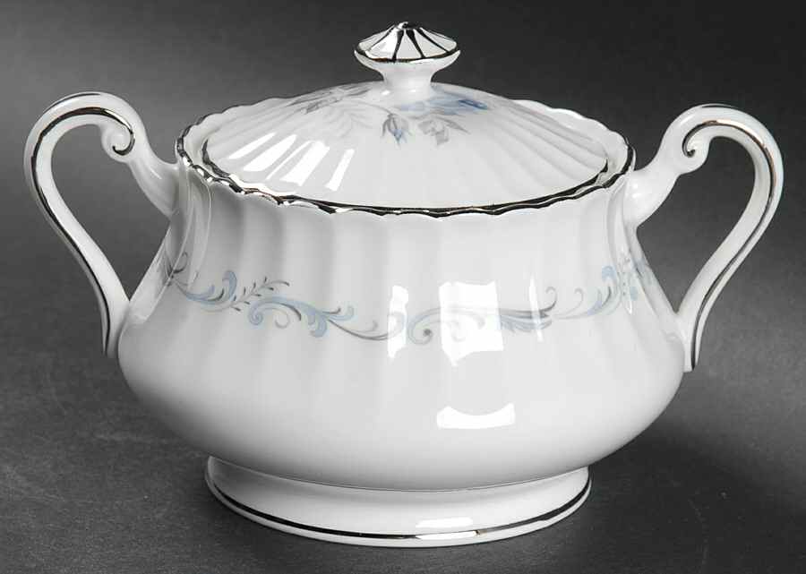 Morning Rose Sugar Bowl & Lid by Paragon-1