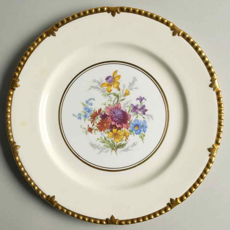 Park Lane Luncheon Plate by Paragon-1