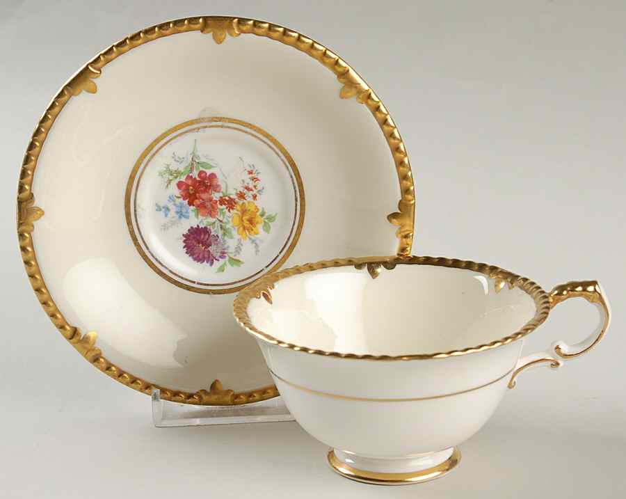 Park Lane Footed Cup & Saucer Set by Paragon-1