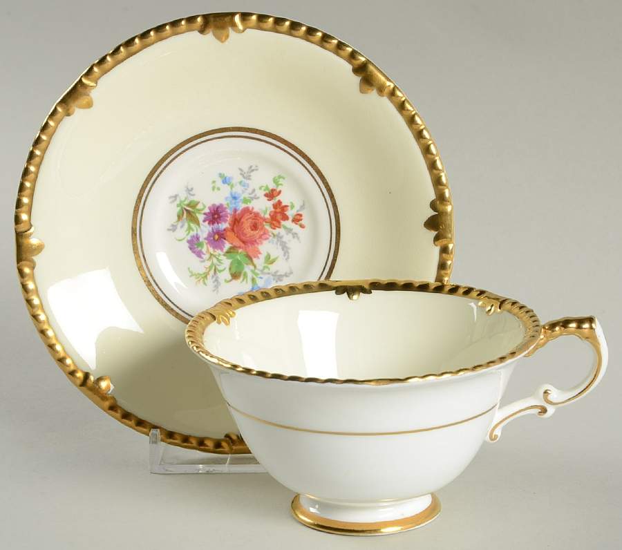 Park Lane Footed Cup & Saucer Set by Paragon-1