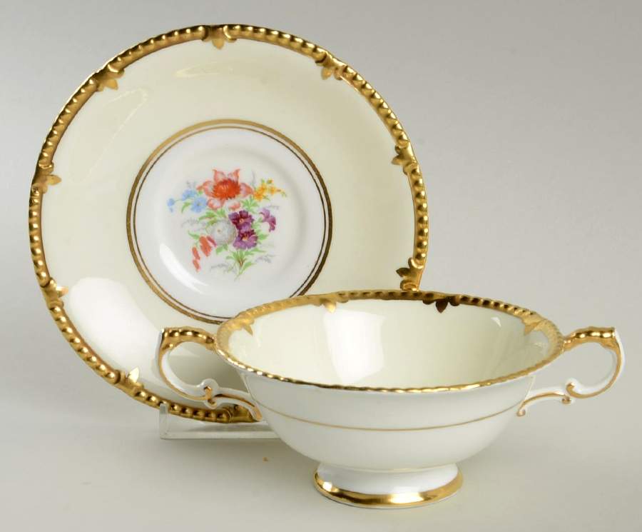 Park Lane Footed Cream Soup Bowl & Saucer Set by Paragon-1