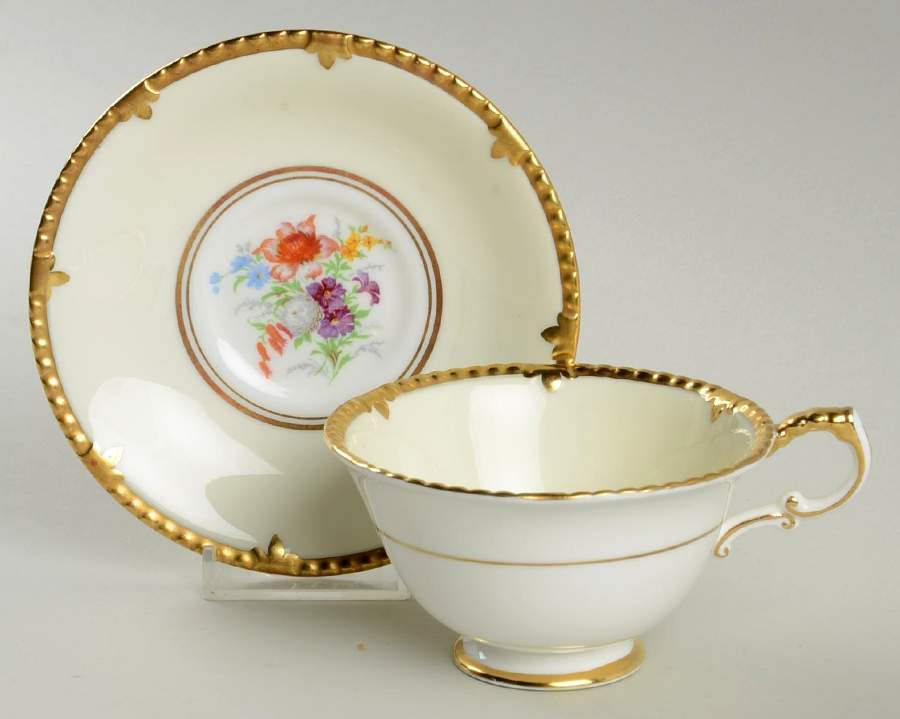 Park Lane Footed Cup & Saucer Set by Paragon-1
