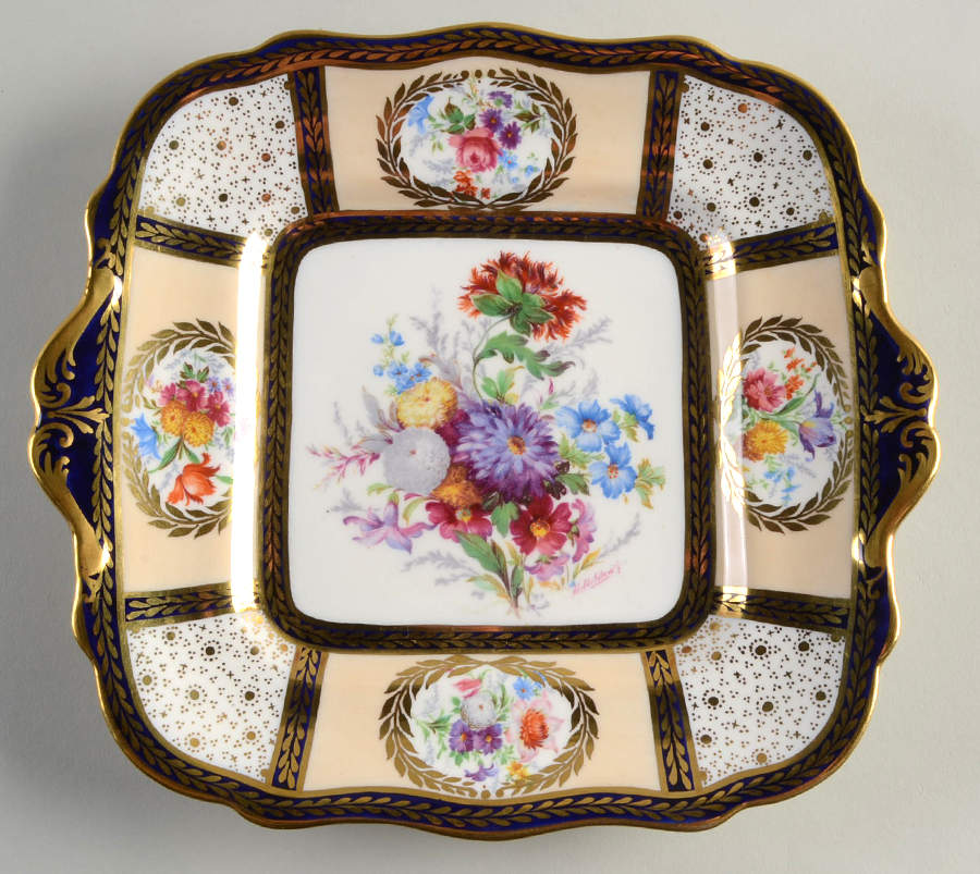 8902 (Scalloped) Square Handled Cake Plate by Paragon-1