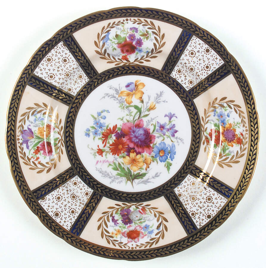8902 (Scalloped) Salad Plate by Paragon-1